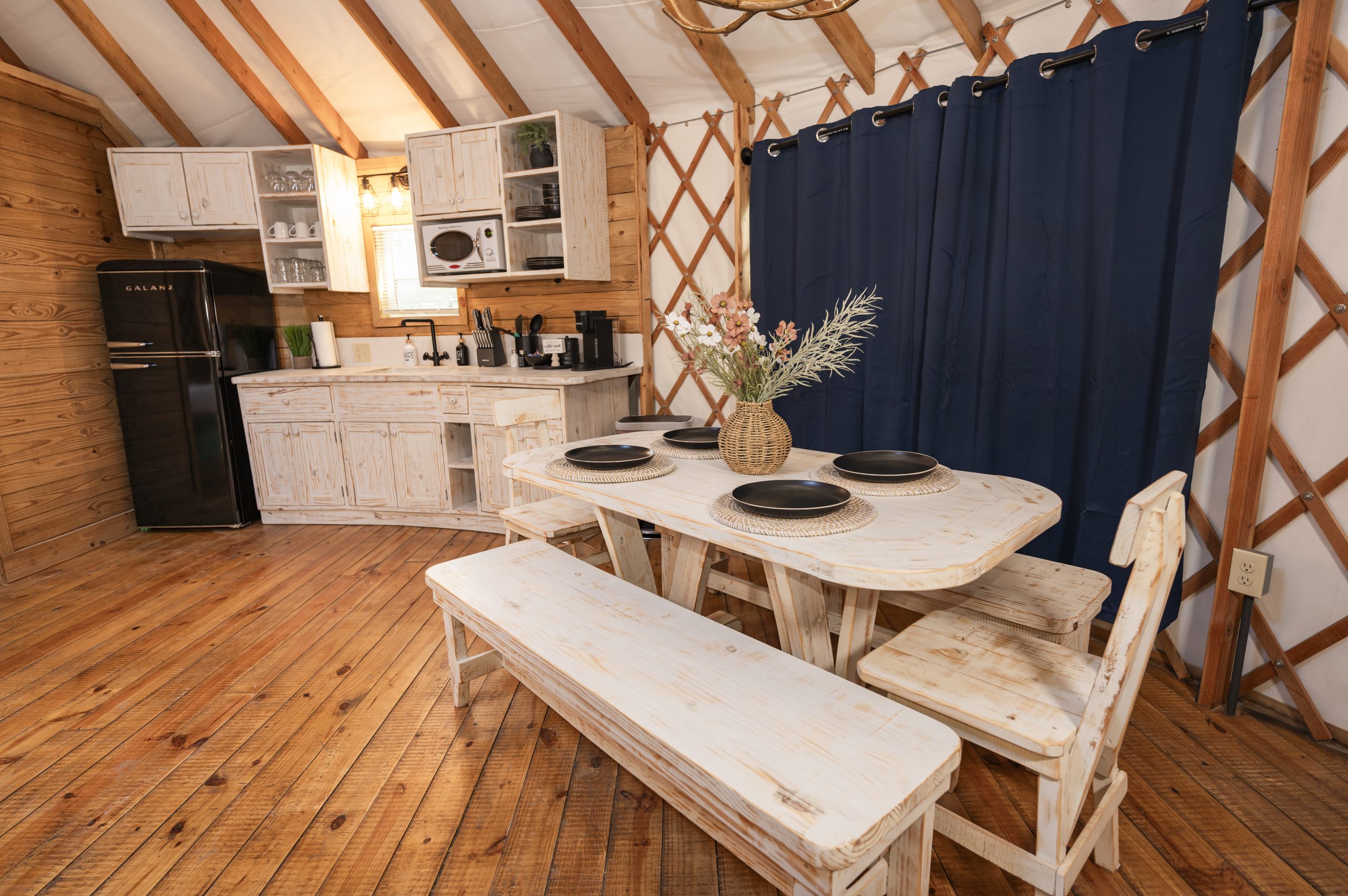 River Yurt Village & RV Park Banderas, Texas Mocking Bird Rental